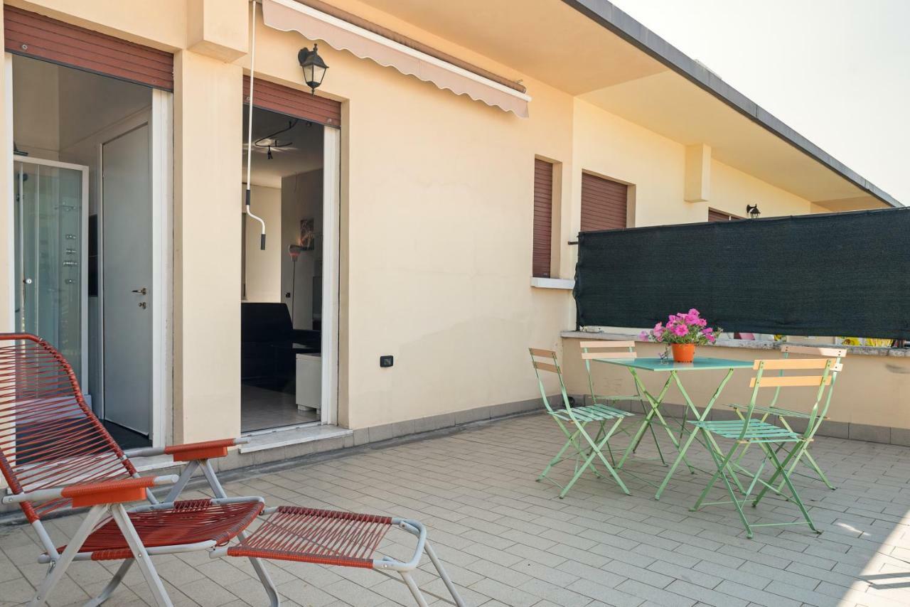 Bologna Railway Station Flat Appartement Buitenkant foto