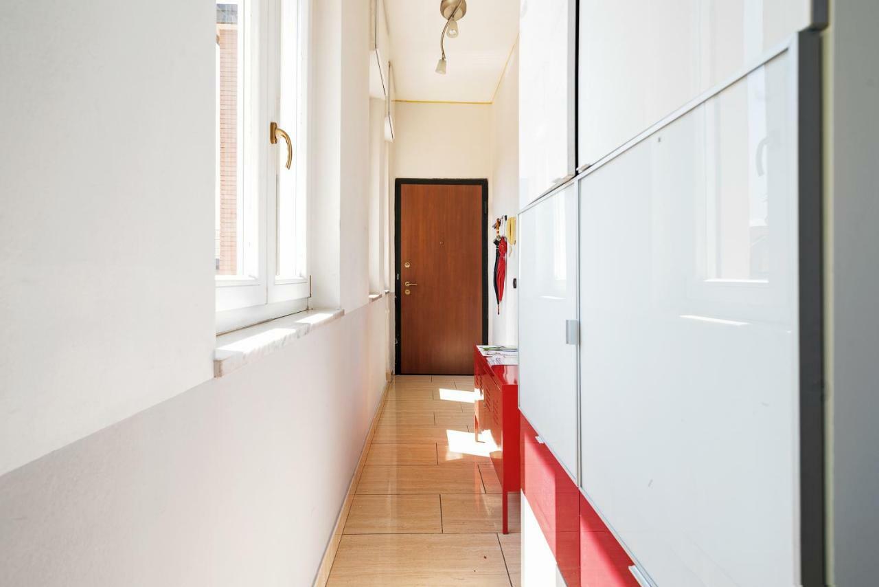 Bologna Railway Station Flat Appartement Buitenkant foto